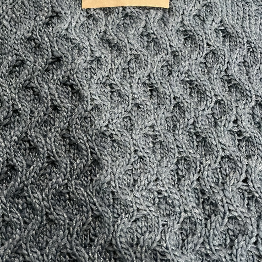 Sweater - Picture 3 of 4